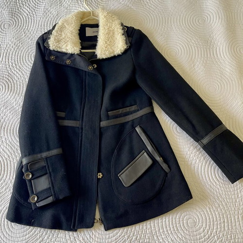 Wool coat size Small, black, with genuine fur and leather