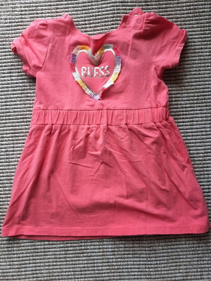 Φόρεμα Guess ροζ για 18μηνών σαν καινούργιο