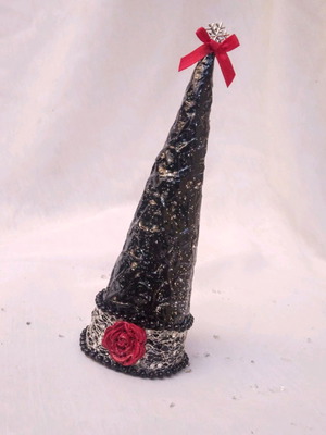 Christmas tree cone new, handmade decorative ornament