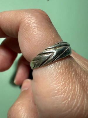 Vintage silver 925 ring like new
