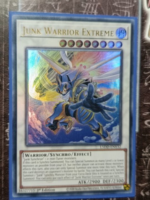 Junk Warrior Extreme Yu-Gi-Oh! card like new with Ultra Pro sleeve