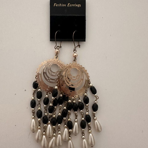 Boho hanging earrings used, black and gold tone