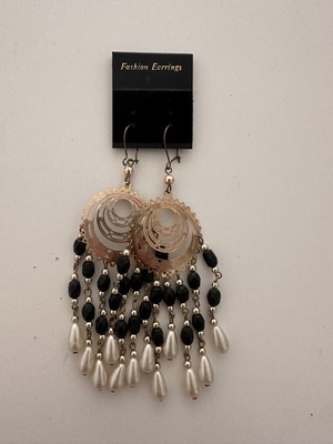 Boho hanging earrings used, black and gold tone