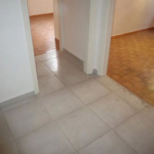 Διαμέρισμα στην Καλλιθέα ημιυπόγειο, 47 τ.μ., 1 υπνοδωμάτιο, ανακαινισμένο