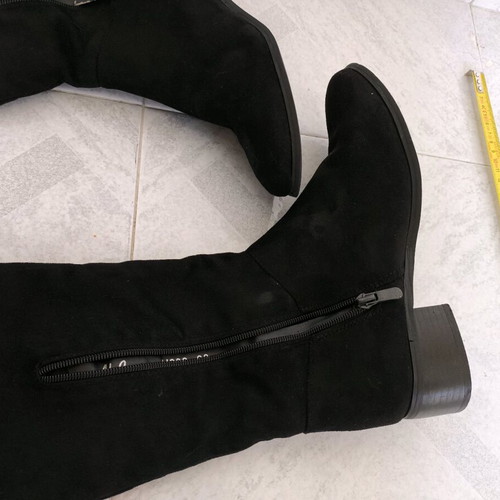 Black Suede Over The Knee Boots Size 38 like new