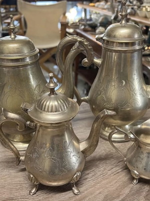 Tea set used, 24cm height