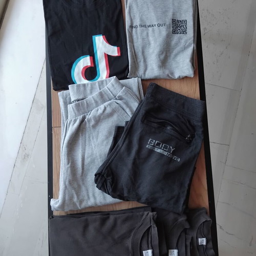 Zara men's clothing bundle size M used, 8 pieces, black and grey