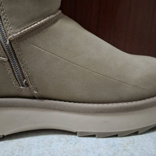 Tamaris boots size 40 like new with warm lining beige