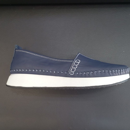 Ballerinas blue leather, new with anatomical insole