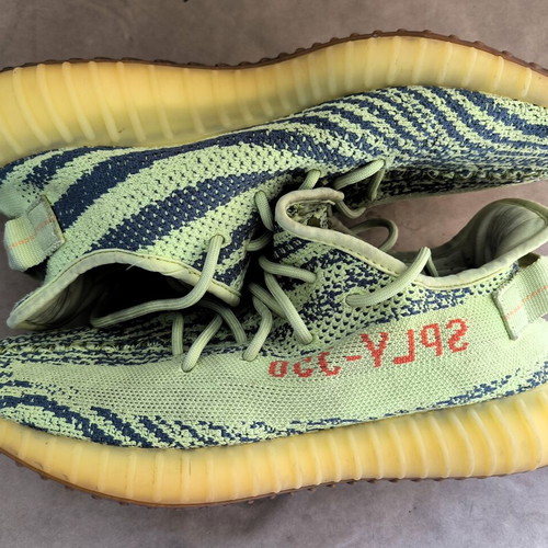 Adidas Yeezy Boost 350 V2 Semi Frozen Yellow sneakers size 43 used