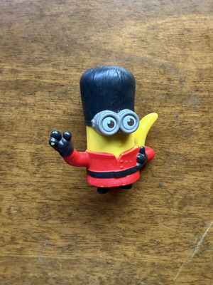McDonald’s Happy Meal Minions Royal Guard figure used 2019