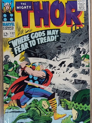 Thor Marvel Comics 132 used, foreign language