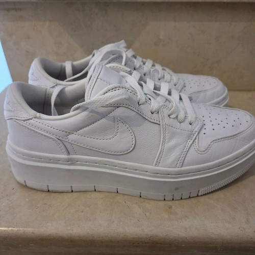 Air Jordan 1 Elevate Low women's shoes like new, white