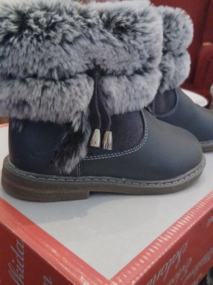 Boots size 24 like new, gray
