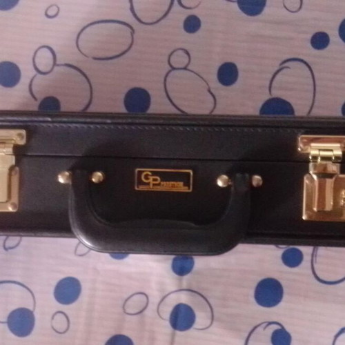 GP Prestige briefcase like new with combination locks