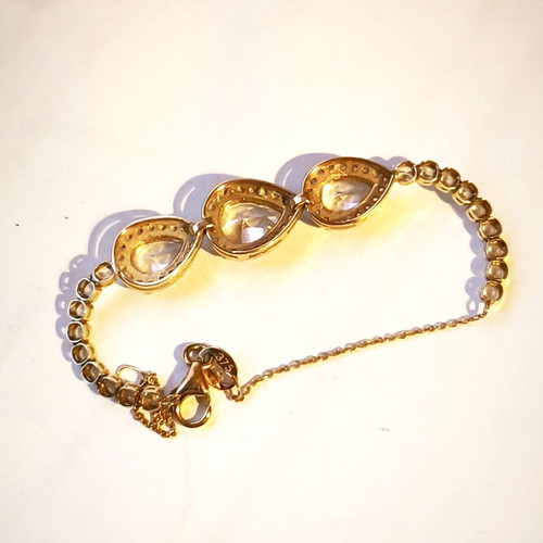 Gold bracelet 15 cm, 9k, 9 carat, nearly 4 grams, like new