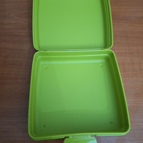 Tupperware δοχείο φαγητού Shrek με 3D lenticular σχέδιο σαν καινούργιο