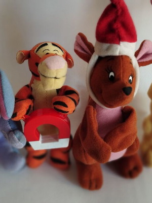 Winnie Pooh small plush set of 4 used Happy Meal