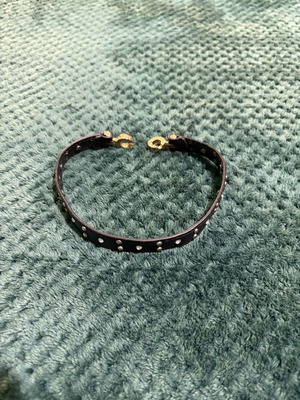 Bracelet like new, black and gold