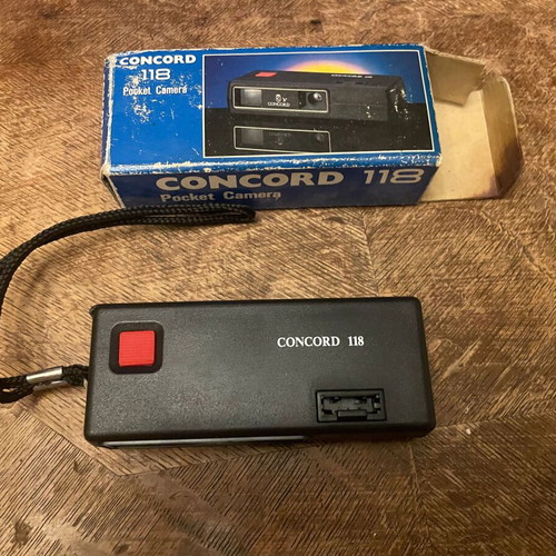 Concord 118 vintage camera used
