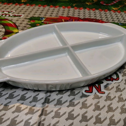 Porcelain serving tray for nuts like new, 4 sections 20x34 cm