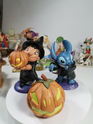 Φιγούρες Disney Lilo και Stitch Halloween πορσελάνινες σαν καινούργιο