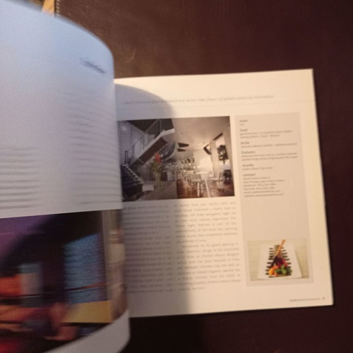 Malaysia Chic guidebook used, English
