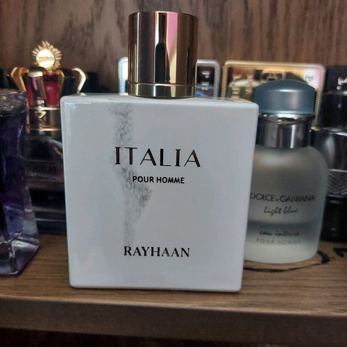 Rayhaan Italia Eau de Parfum 10 ml new, authentic decant