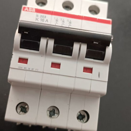 ABB Automatic Circuit Breaker S203-K16A like new