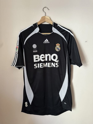 Real Madrid 2006/2007 away football jersey size M