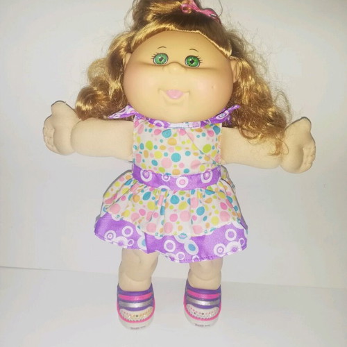 Cabbage Patch kids Twinkie Toes doll new with light-up shoes