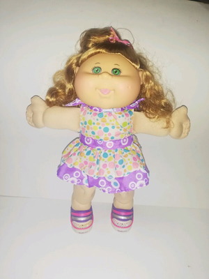 Cabbage Patch kids Twinkie Toes doll new with light-up shoes
