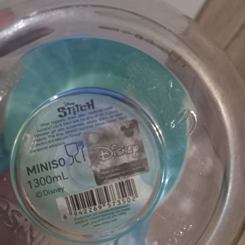 Stitch water bottle new condition
