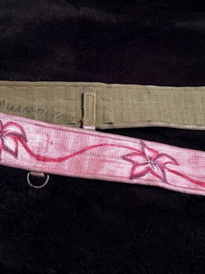 Handpainted pink camouflage belt with pink flowers like new 95cm