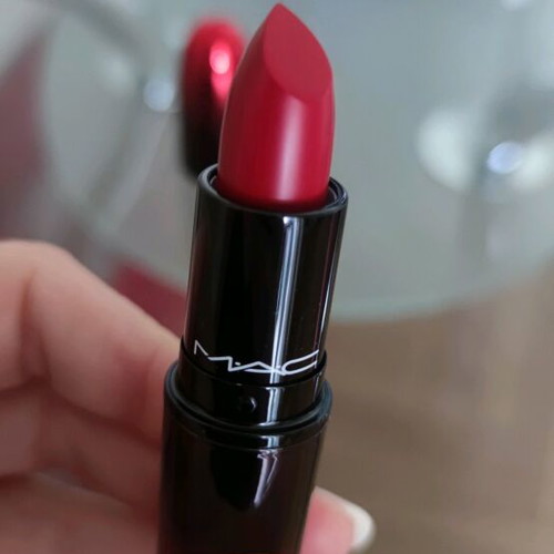 MAC Love Me Lipstick new, shade Ruby You
