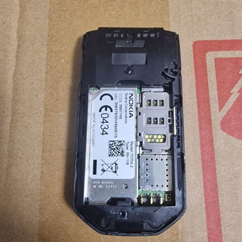 Nokia 7070 mobile phone for parts