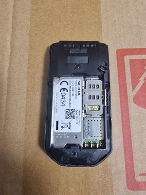 Nokia 7070 mobile phone for parts