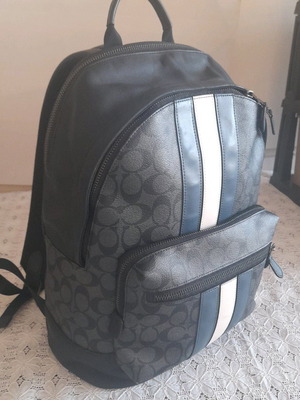 Backpack Coach σε άριστη κατάσταση, μαύρο και γκρι, 30×40 εκ