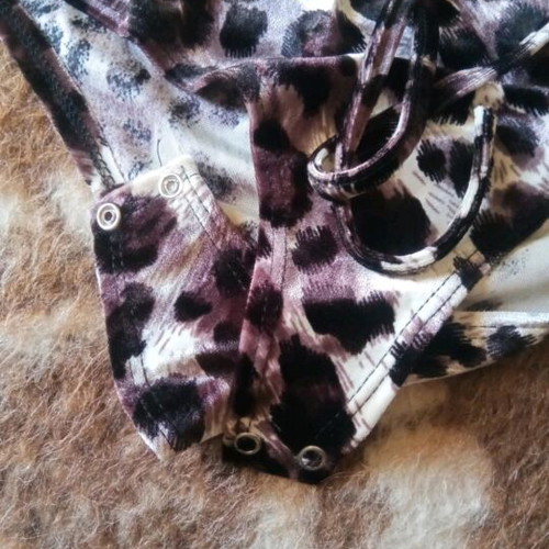 Leopard print bodysuits like new, size M, black and brown