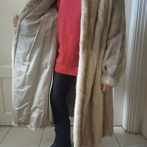 Genuine fur coat like new