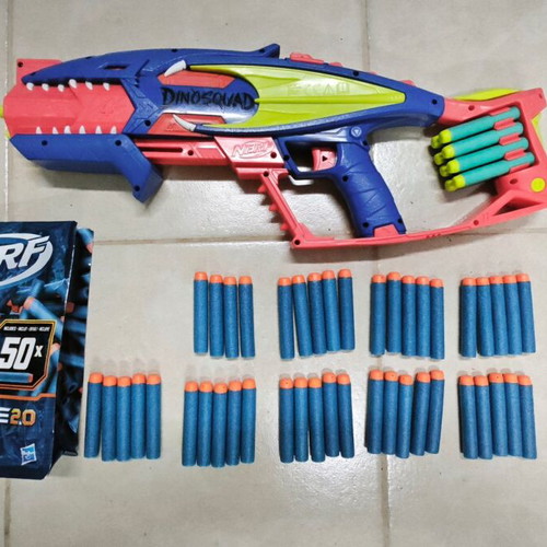 Nerf DinoSquad Terrodak Blaster like new with 50 darts
