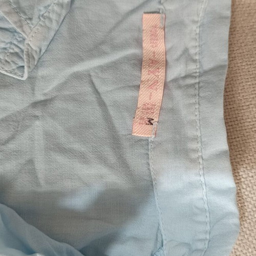 Shirt size M like new