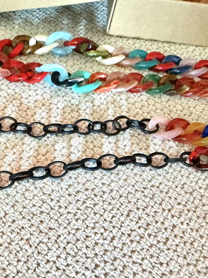 Handmade eyeglass chain like new, multicolor
