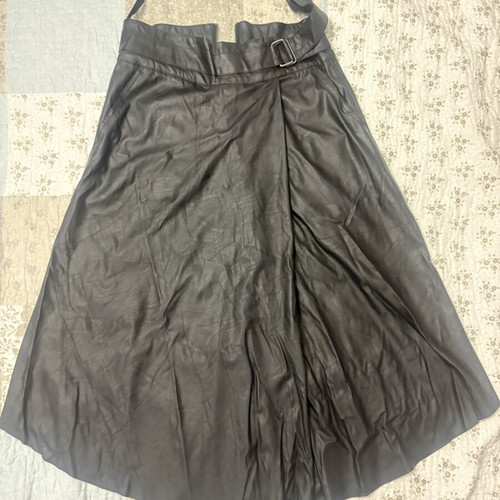 Paranoia women's faux leather skirt medium, used, black