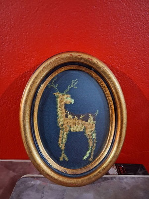Vintage small embroidered frame with deer, like new