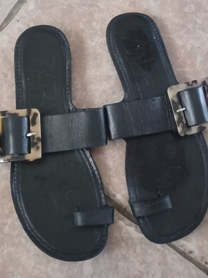Zara leather sandals like new, black, size 38