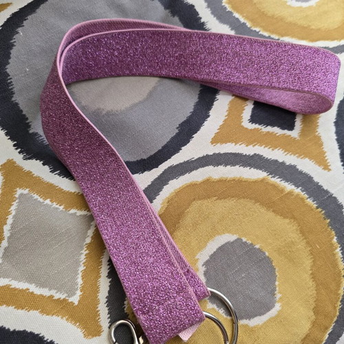 Y2K belt pink adjustable, like new, Bershka xdye series