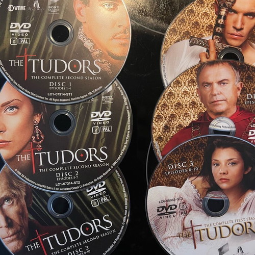The Tudors collection first 2 seasons like new DVD