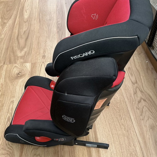 Recaro Monza Nova 2 SeatFix car seat like new with protective cover