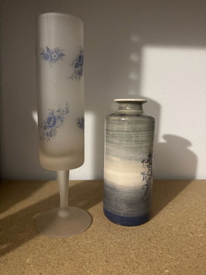 Two decorative vases like new